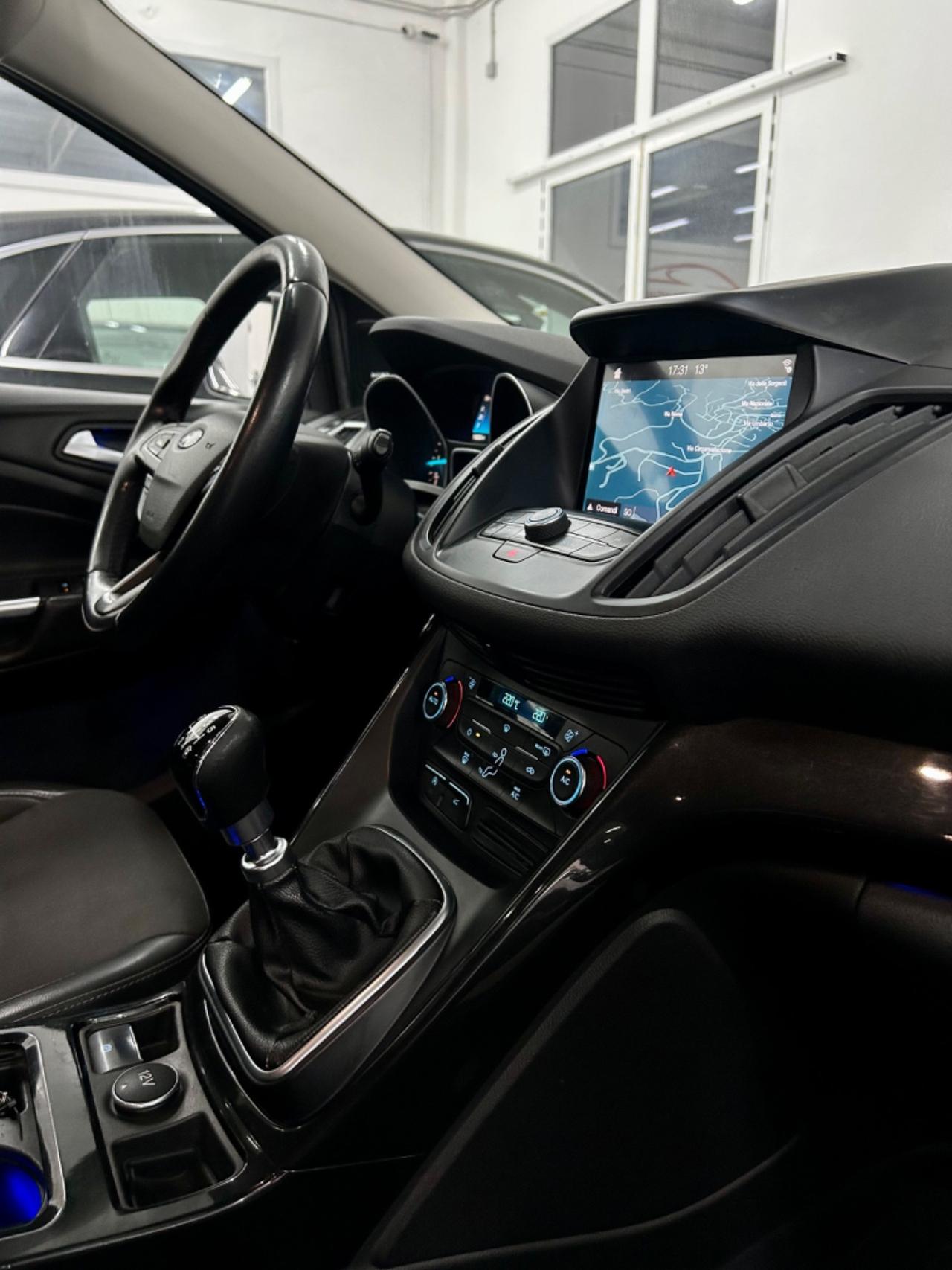 Ford Kuga 1.5 TDCI 120 CV S&S Titanium FINANZIABILE