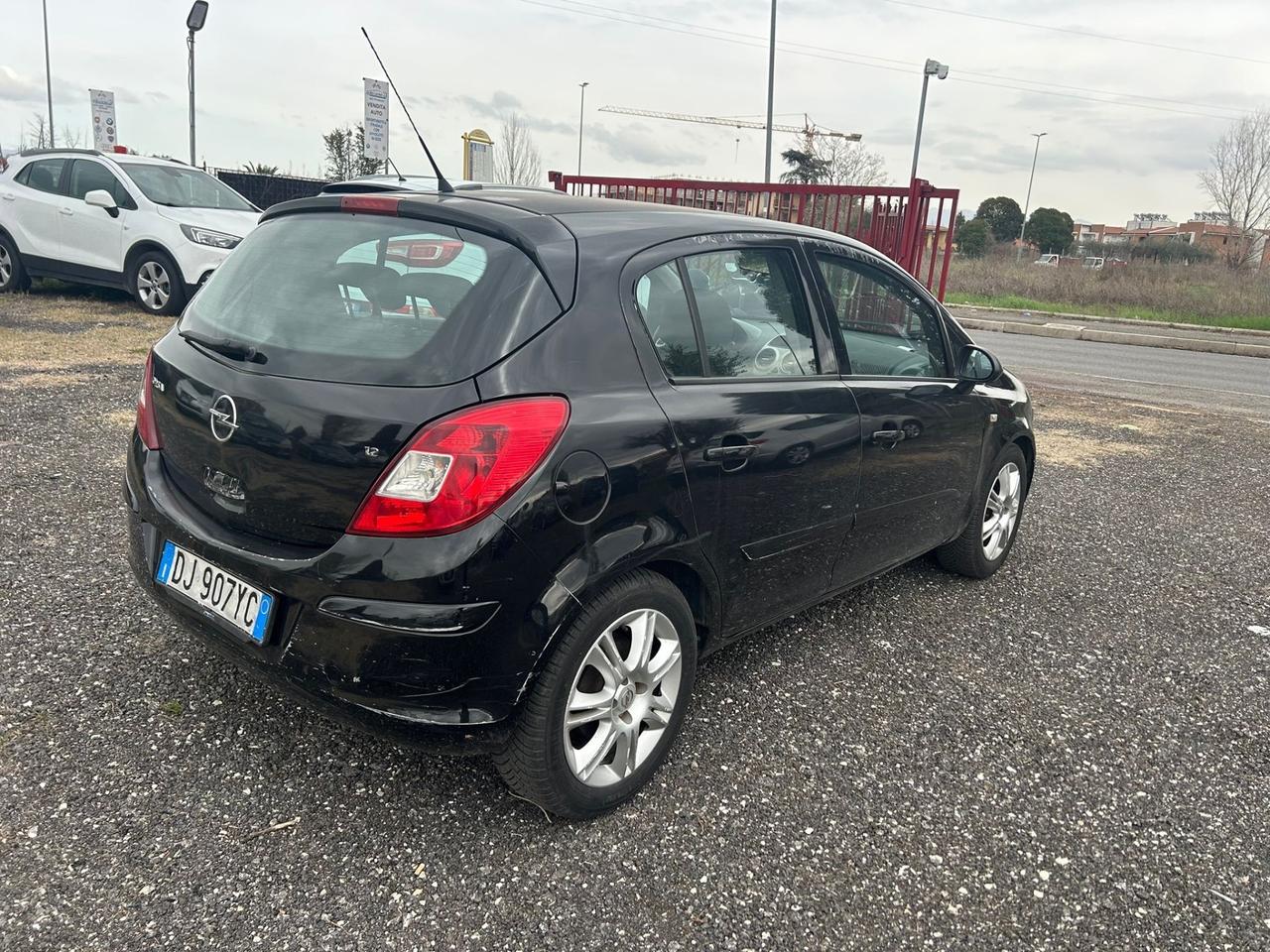 Opel Corsa 1.2 5 porte Cosmo