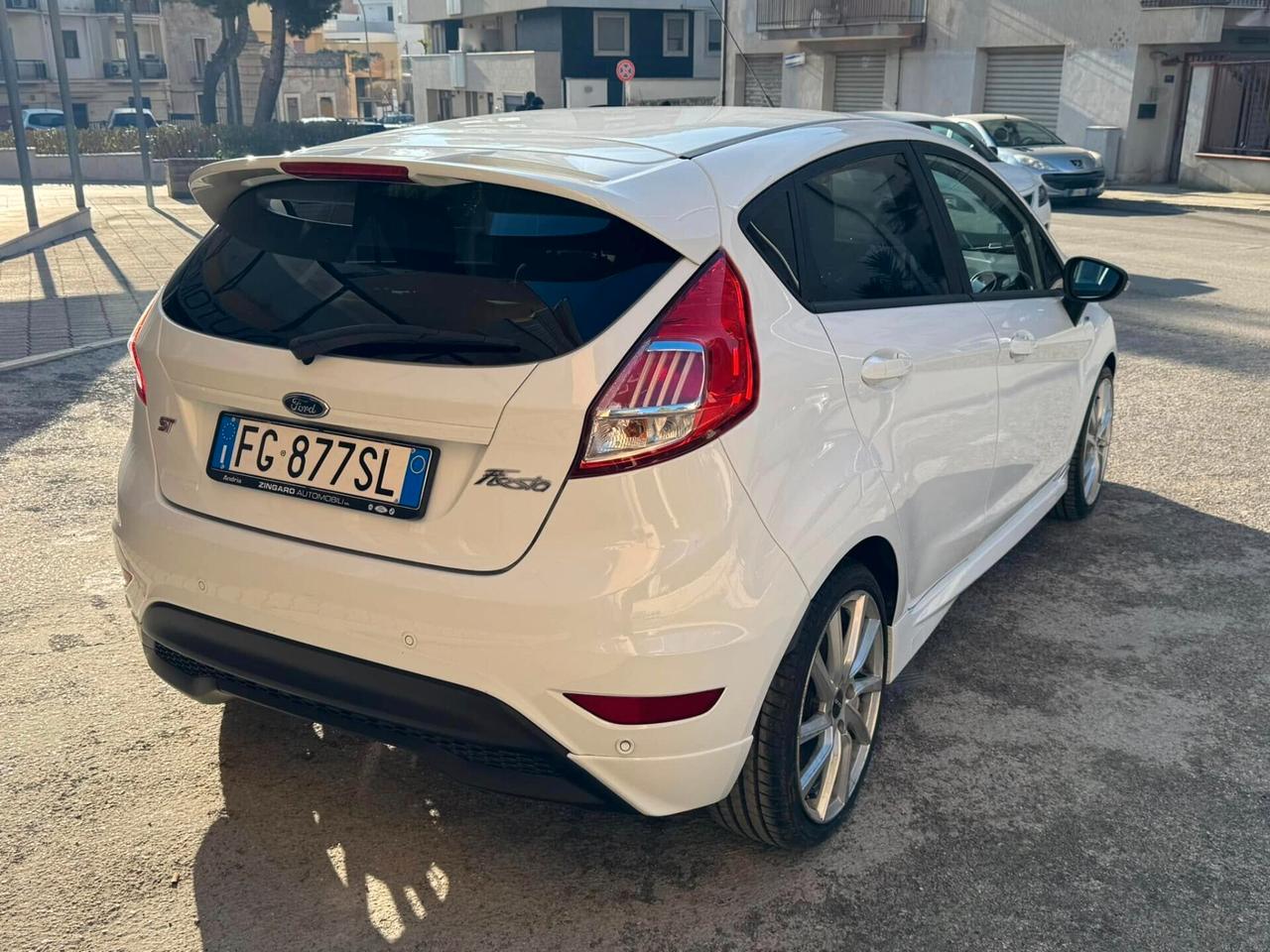 FORD FIESTA 1.5 TDCI 95 CV. ST-LINE NAVI CERCHI FULL