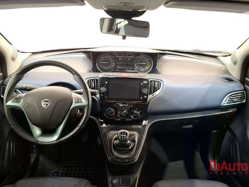 Lancia Ypsilon Ypsilon 1.0 firefly hybrid Platino s&s 70cv