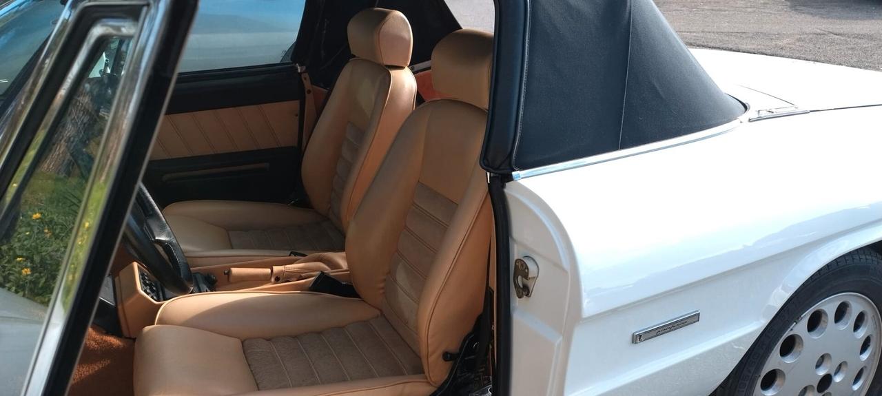 Alfa Romeo Spider 2.0i cat