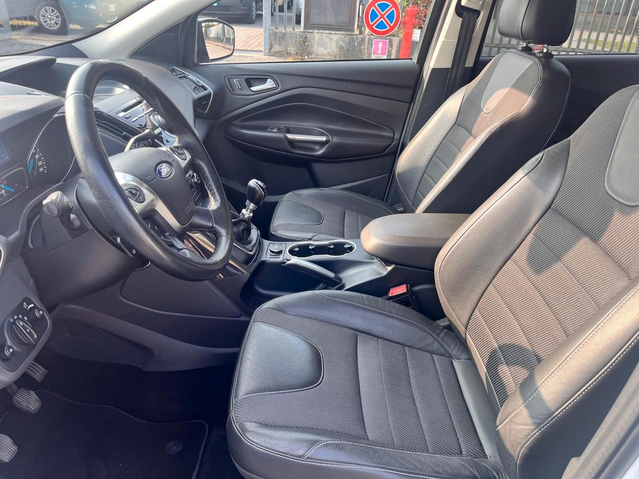 Ford Kuga 2.0 TDCI 120 CV S&S 2WD