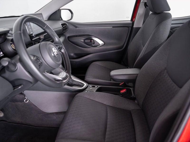 Toyota Yaris Hybrid Trend MY22