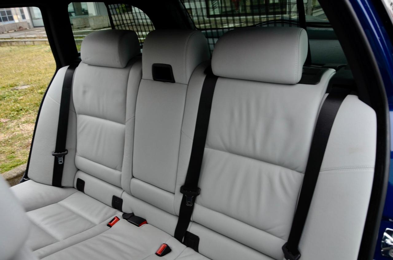 BMW M5 5.0 V10 TOURING 507cv, UFF ITALIANA, SERVICE BMW, INTERLAGOS BLAU, PERMUTE