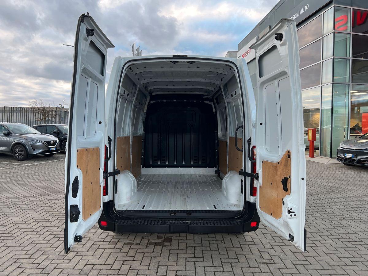 NISSAN NV400 35 2.3 dci 150cv L2H2 E6d-temp