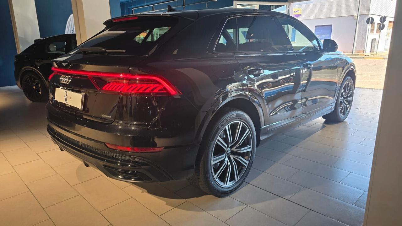 Audi Q8 50 TDI 286 CV quattro tiptronic Sport