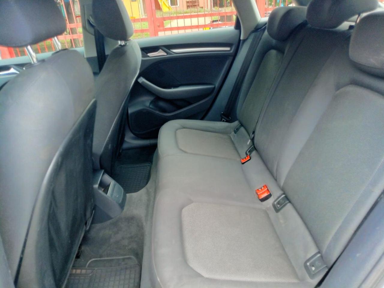 Audi A3 S Line 1.6 TDI #6643