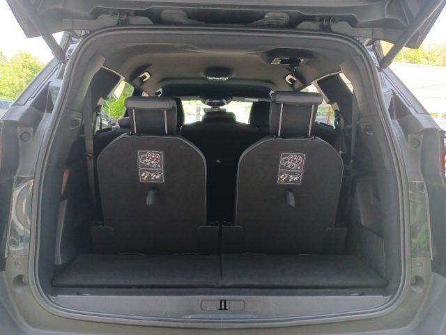 PEUGEOT 5008 BlueHDi 130 S&S EAT8 GT