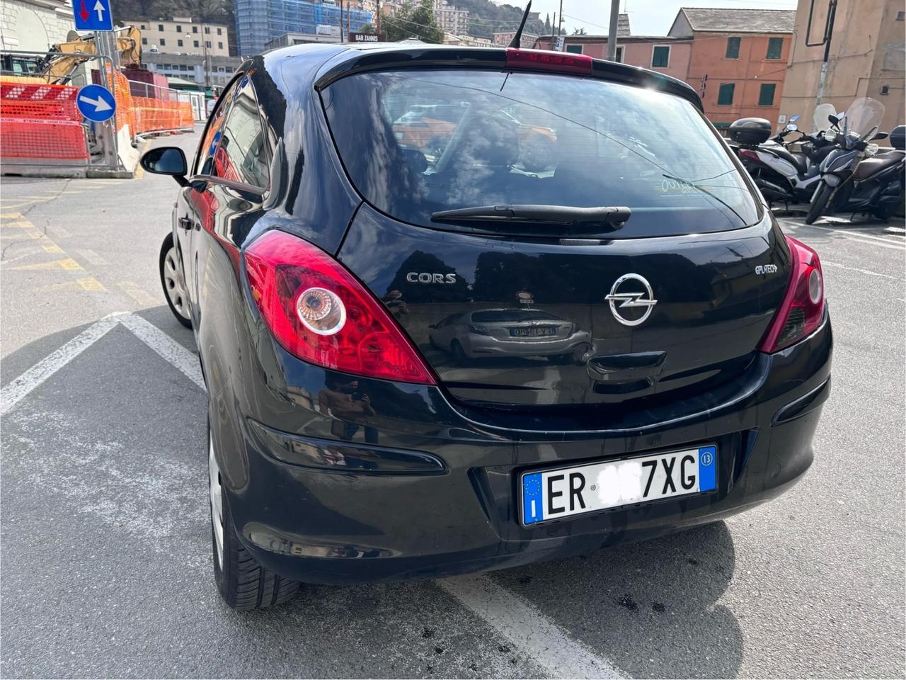 Opel Corsa 1.2 85CV 3 porte GPL-TECH b-color