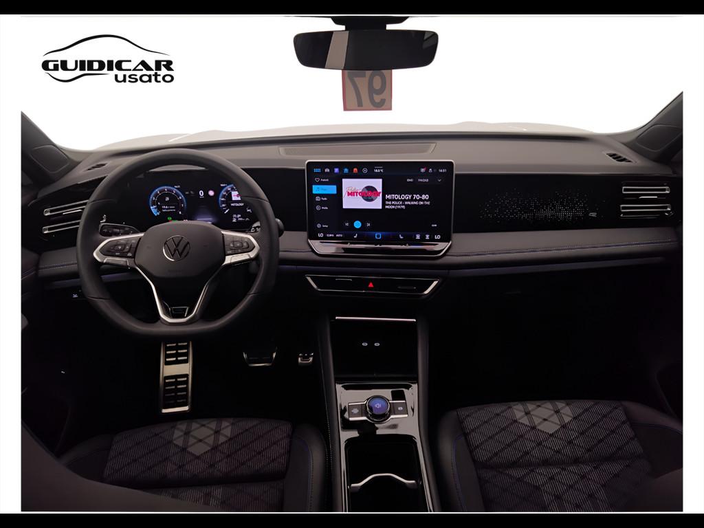 VOLKSWAGEN Tiguan III 2024 - Tiguan 1.5 etsi R-Line Plus 150cv dsg