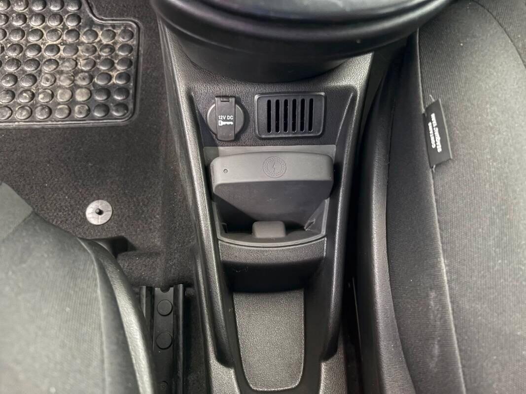 Lancia Ypsilon 1.0 FireFly 5 porte S&S Hybrid Gold