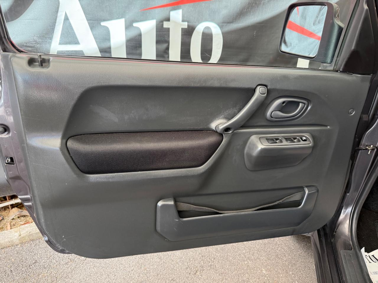 Suzuki Jimny 1.3 4WD Benzina