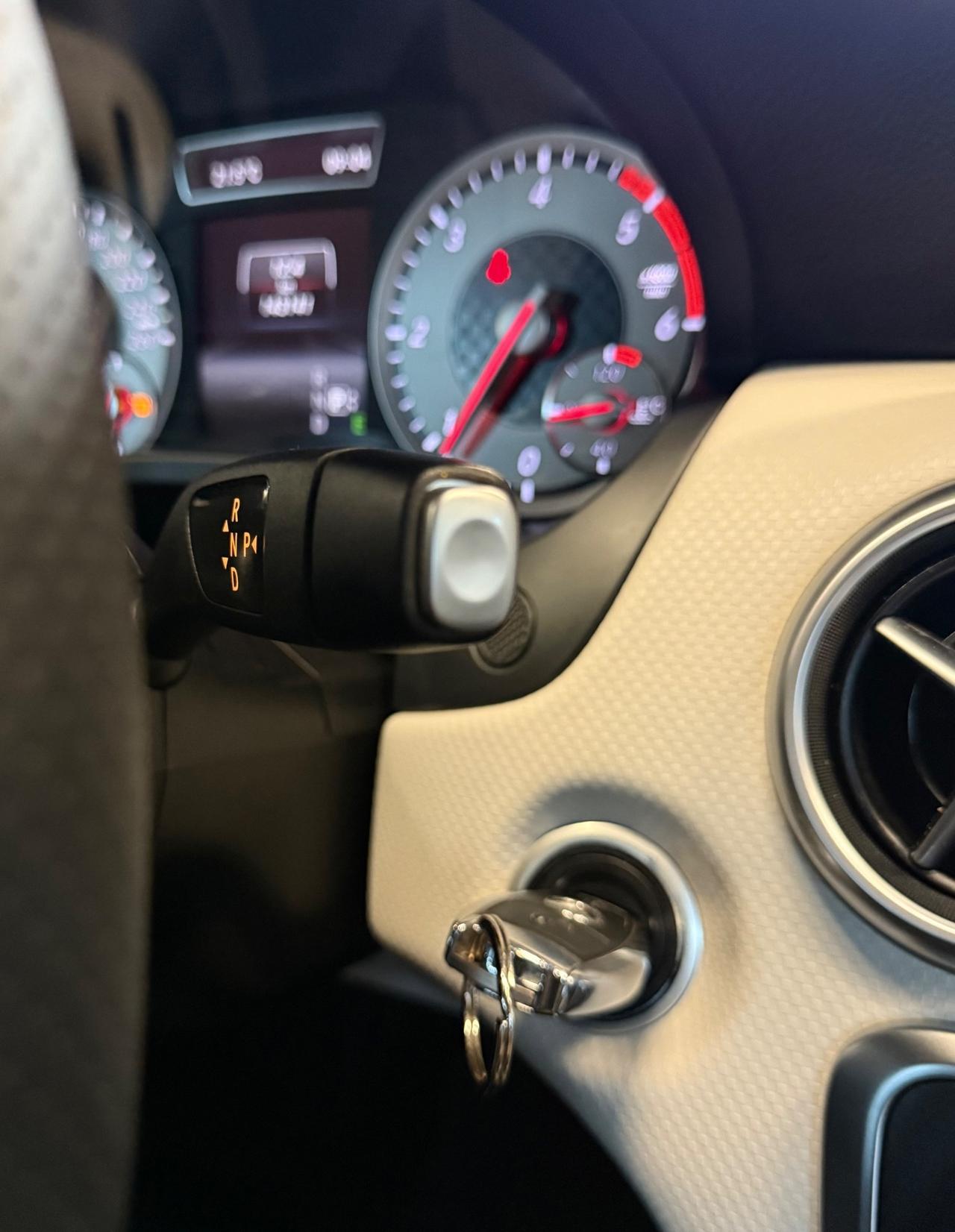 Mercedes-benz A 220 CDI Automatic 4Matic Premium