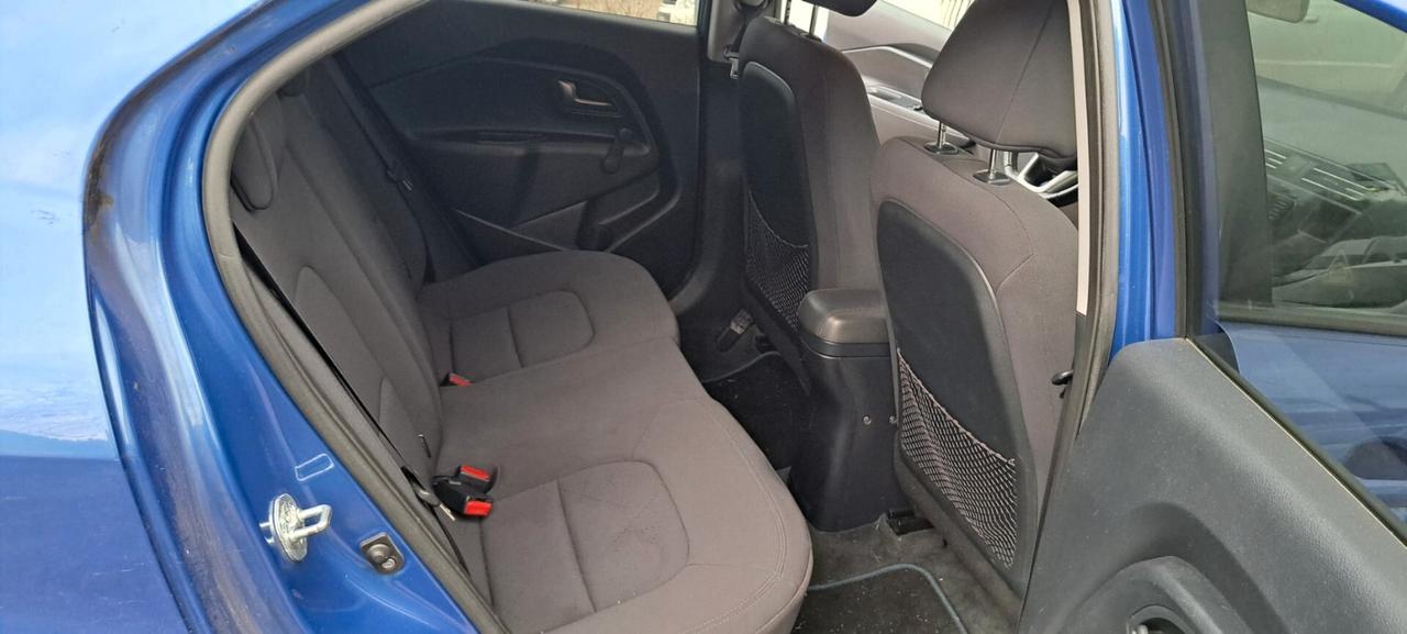 Kia Rio 1.1 CRDi WGT 5p. EX