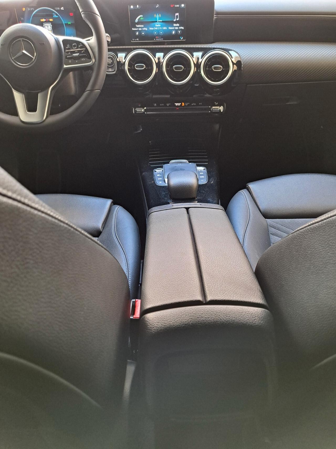 Mercedes-benz A 180 A 180 d Automatic Premium