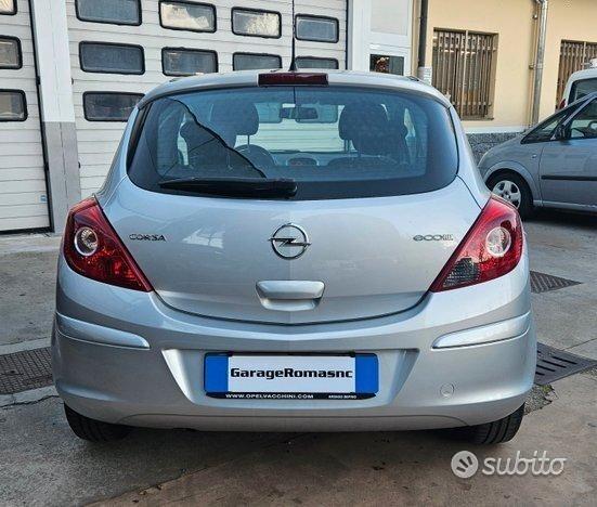 OPEL Corsa 5ª serie - 2012