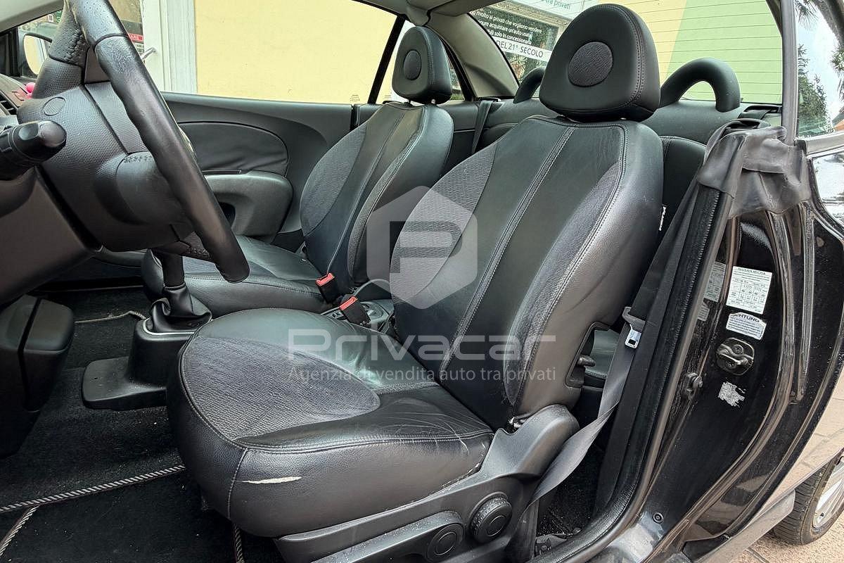 NISSAN Micra 1.6 16V 3 porte 160 SR