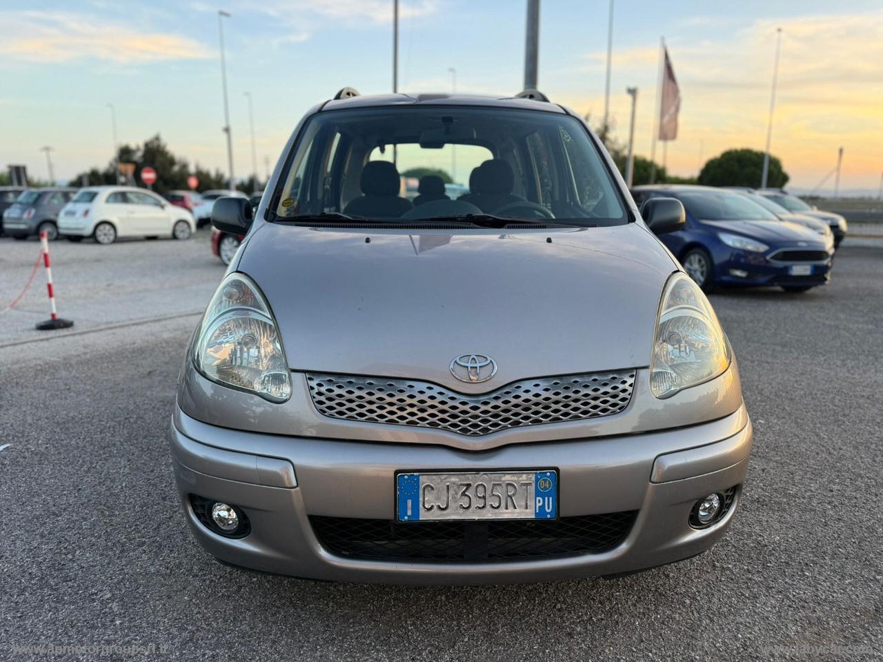 TOYOTA Verso 1.3 I 16V CAT SOL
