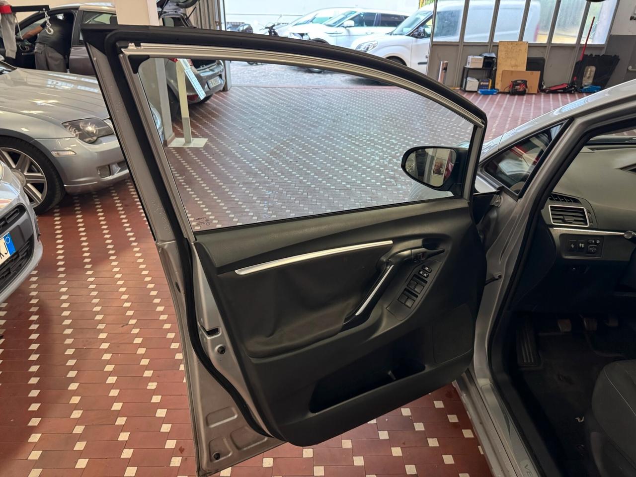 Toyota Verso 1.6 Style - UNICO PROPRIETARIO