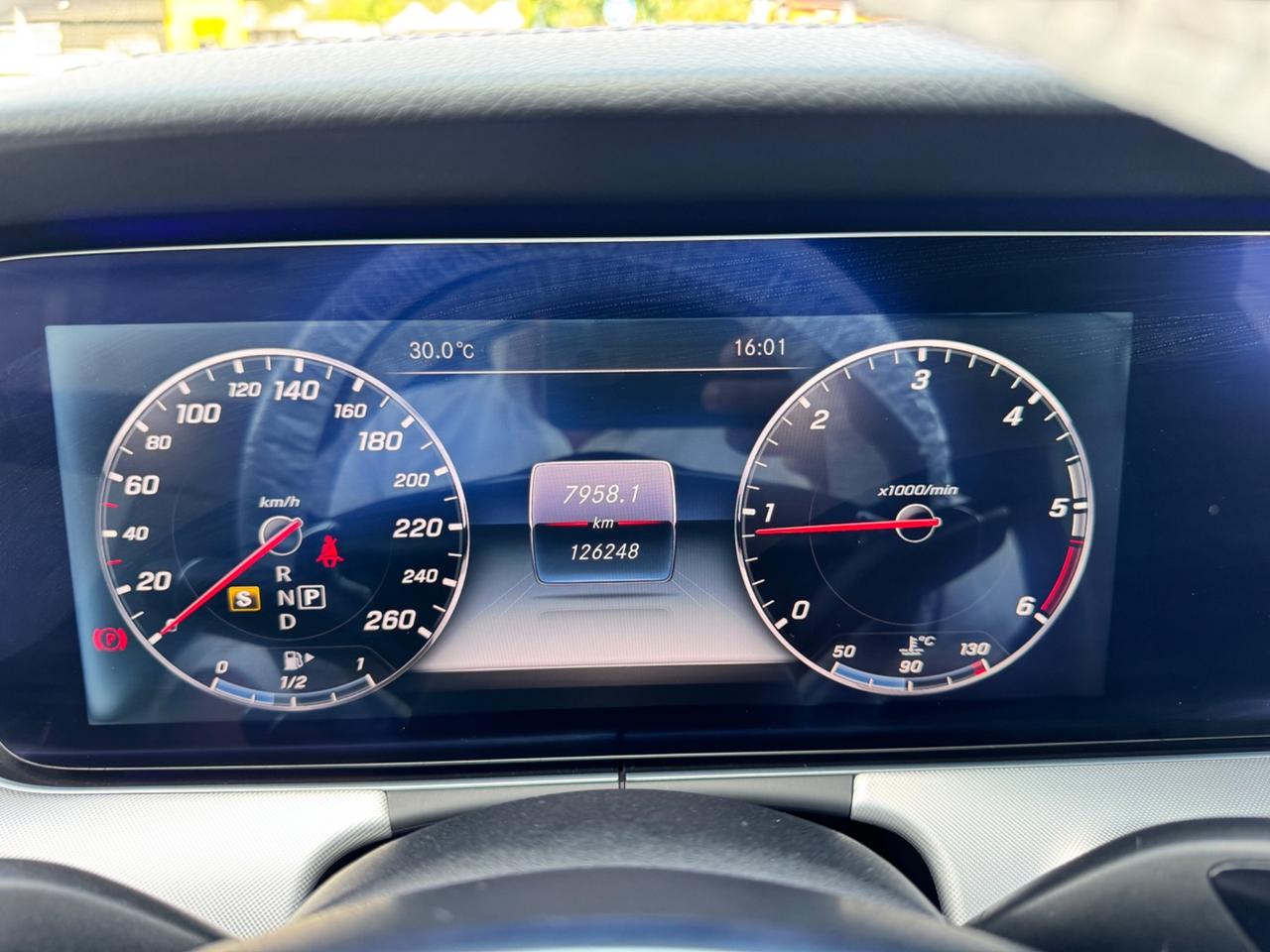 Mercedes-benz E 220 d coupe’ Auto Premium plus Amg
