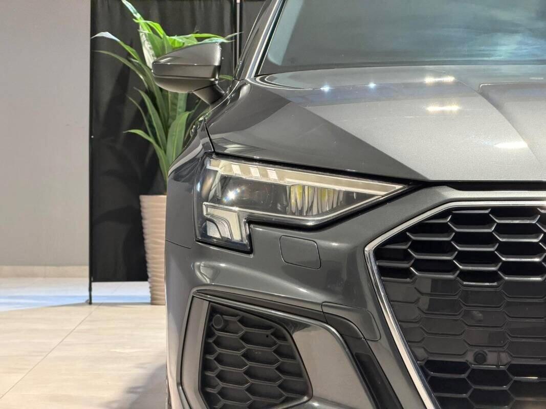 Audi A3 Sedan 35 TDI S tronic line edition