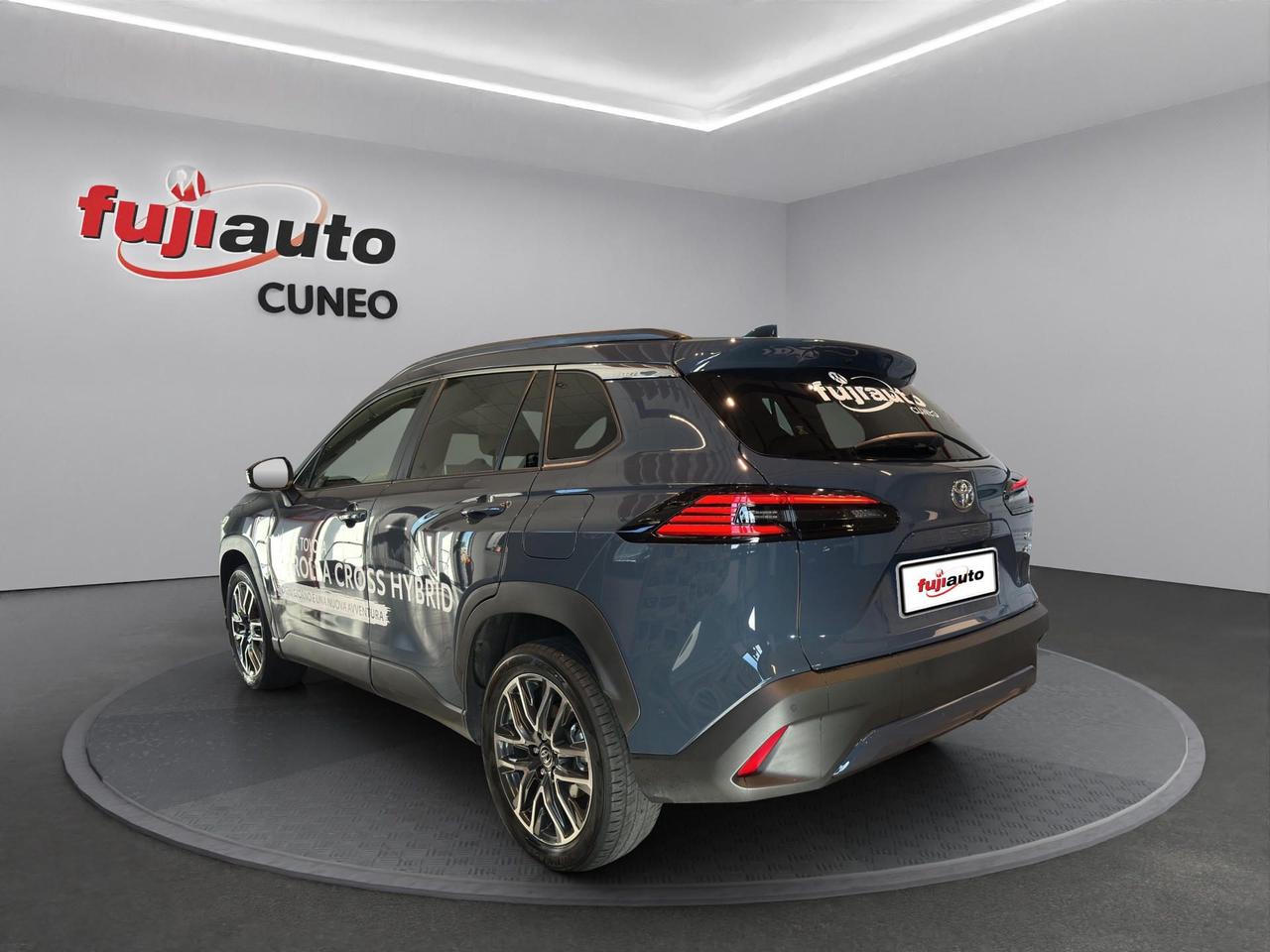 Toyota Corolla Cross 2.0h Premium awd-i 178cv e-c