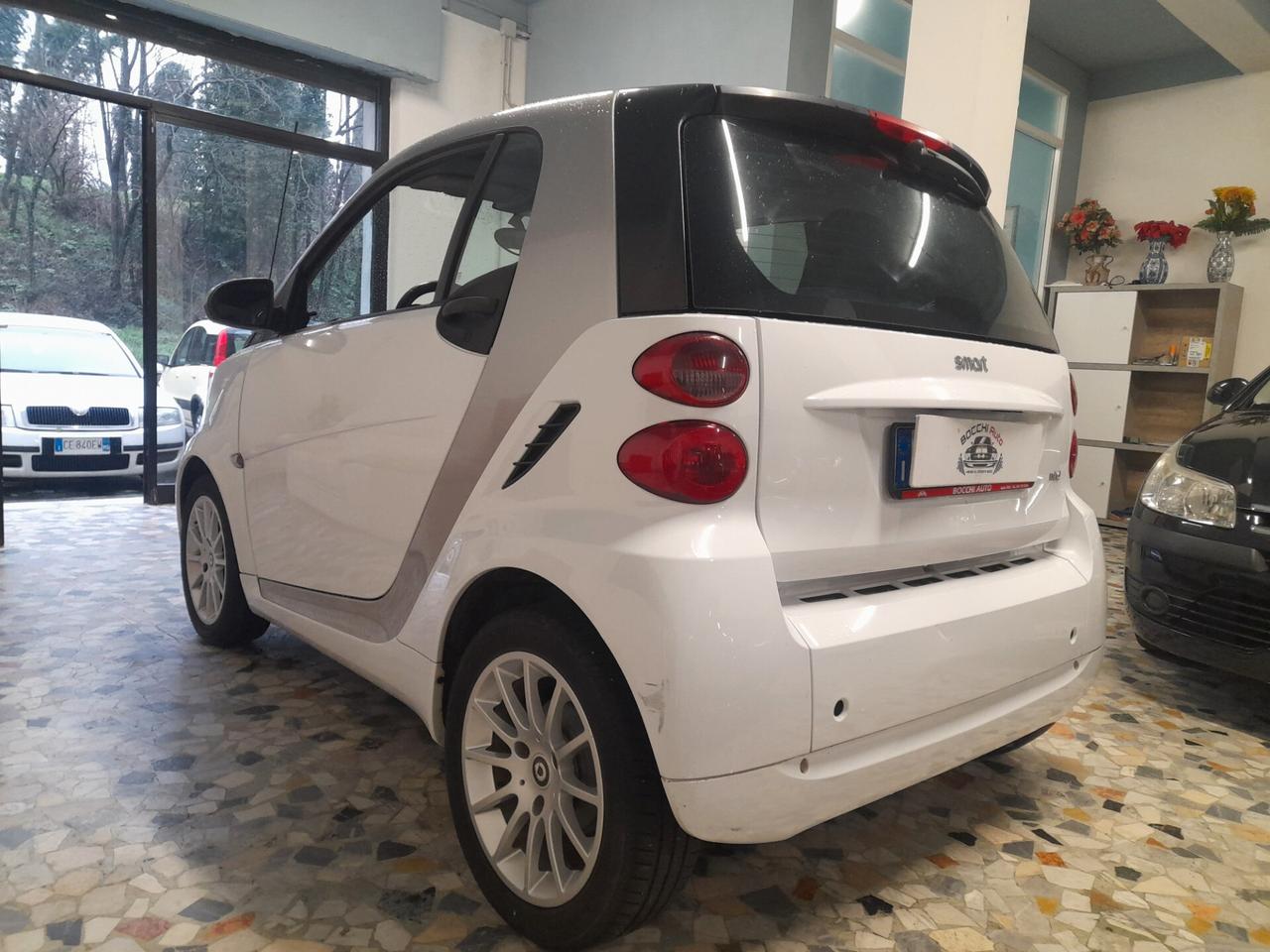 Smart ForTwo 1000 52 kW coupé passion