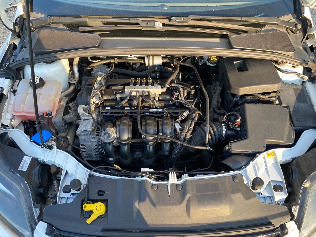 Ford Focus 1.6 120 CV 88 KW GPL SW Titanium