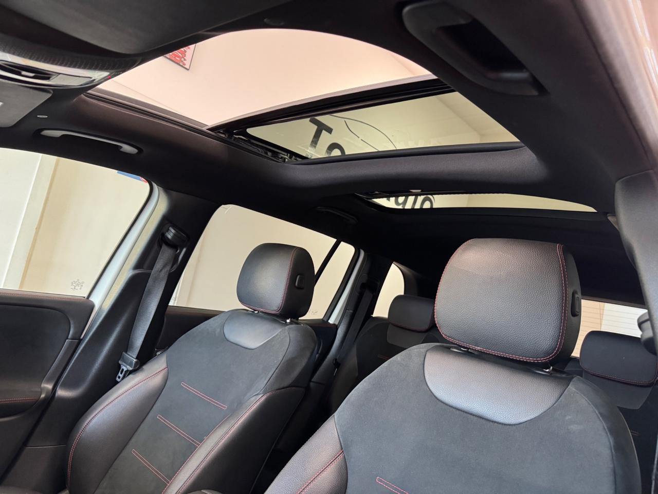 MERCEDES-BENZ GLB 200 d AUT. 4MATIC AMGLINE PREMIUM PLUS