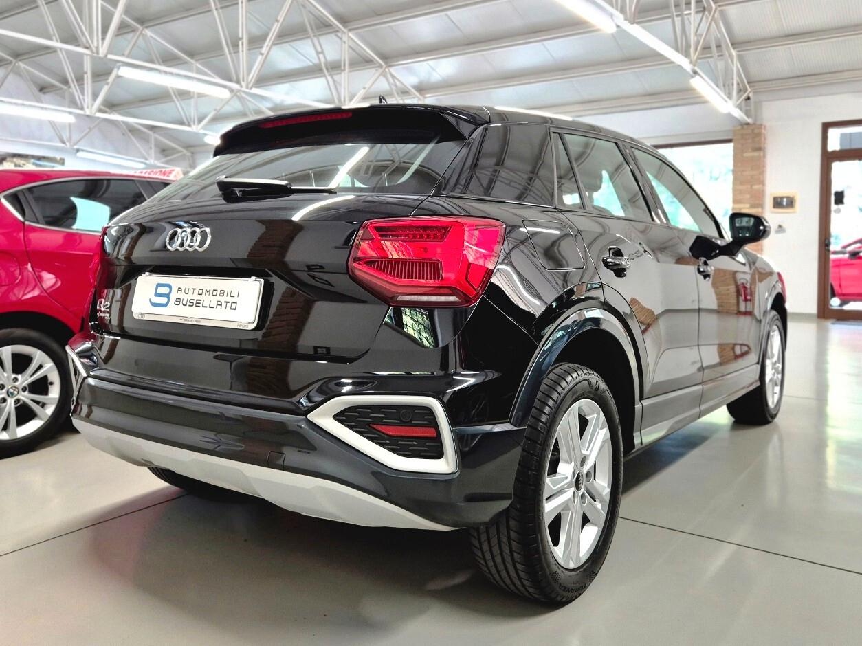 Audi Q2 30 TFSI Business Advanced