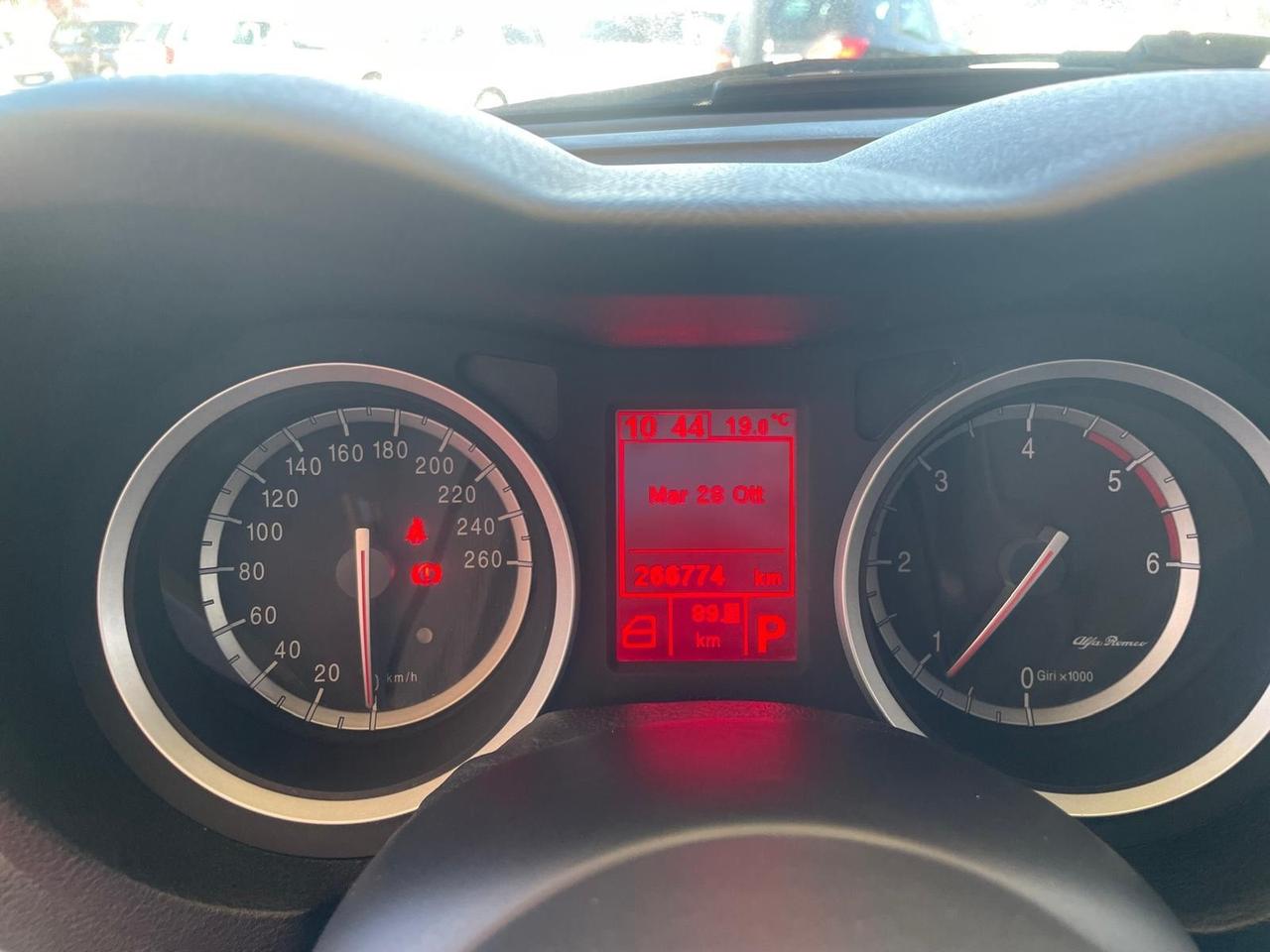 Alfa Romeo 159 1.9 JTDm 16V Exclusive