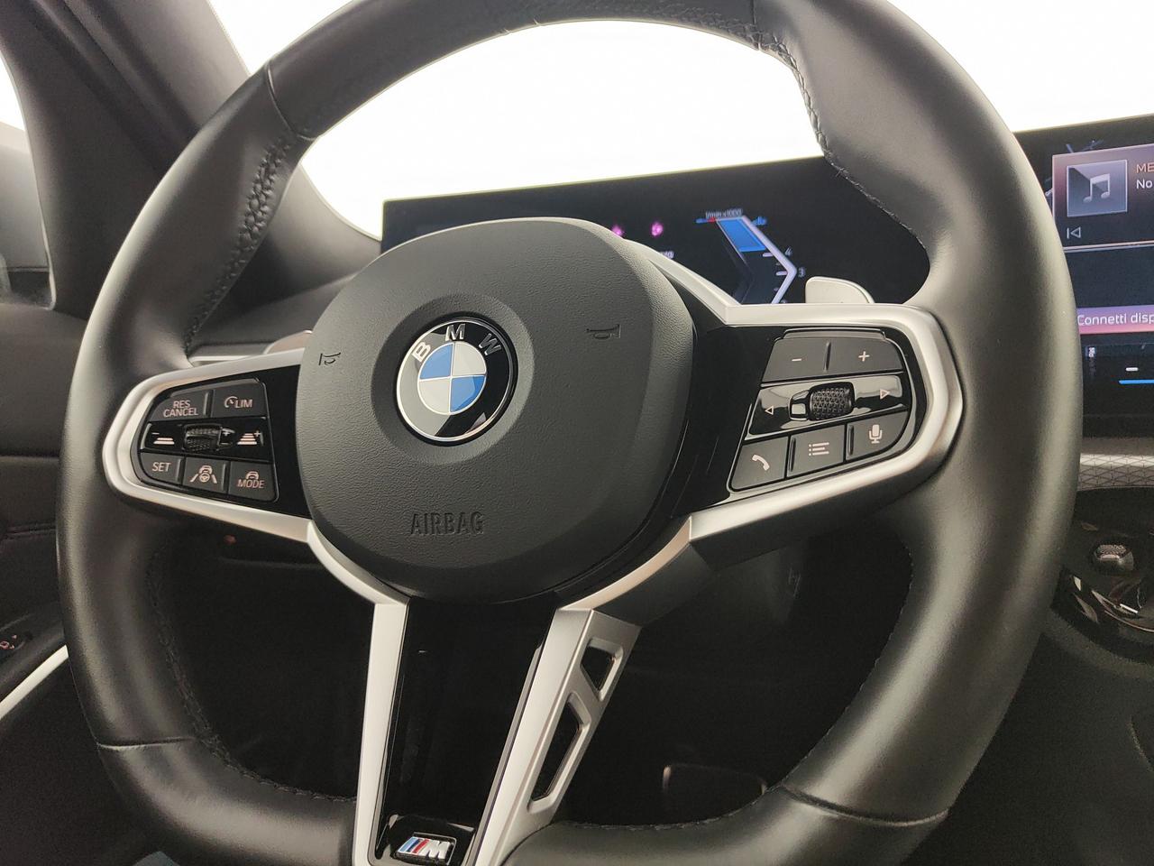 BMW 320d Touring mhev 48V xdrive MSport auto