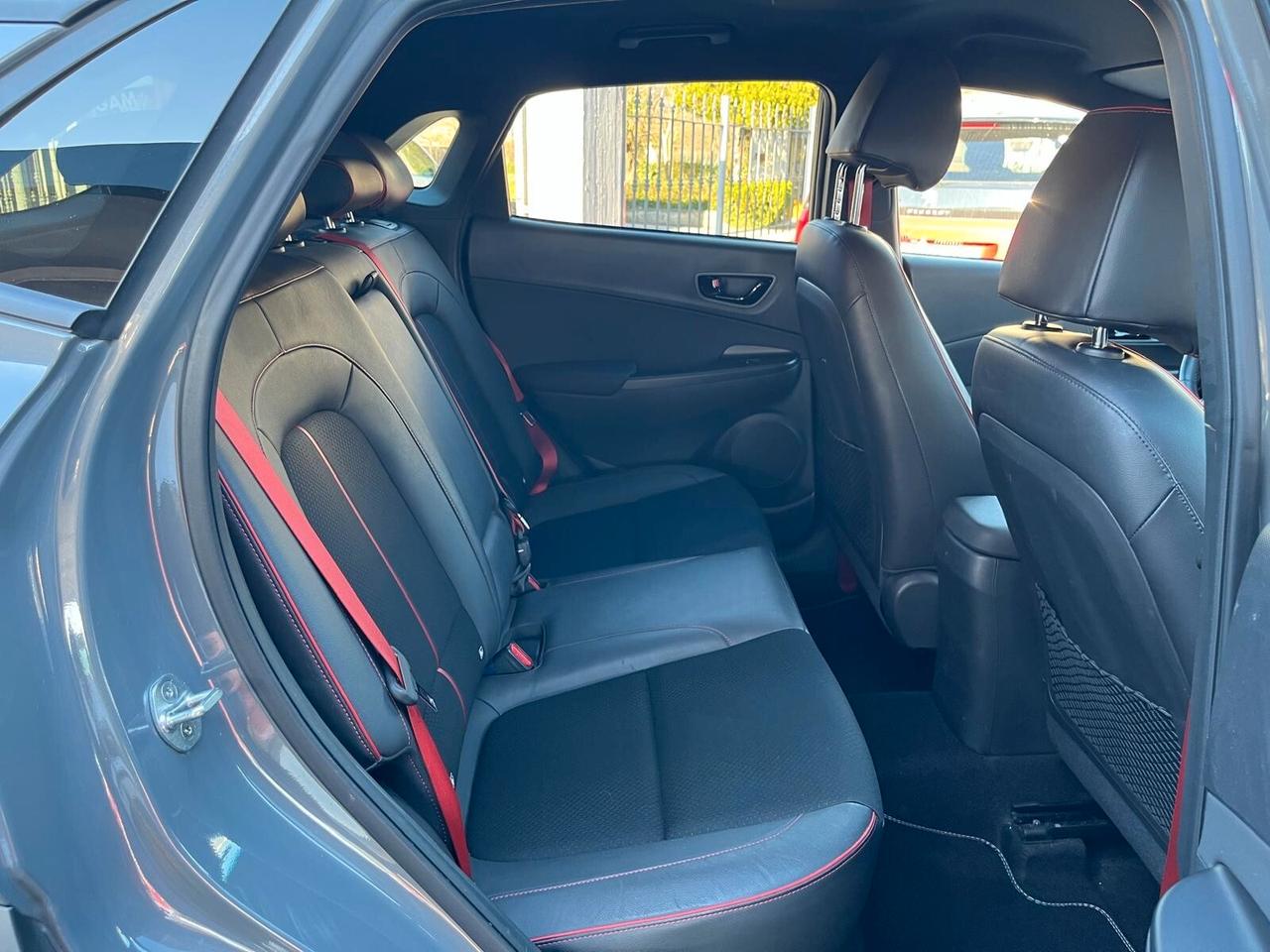 Hyundai Kona 1.0 T-GDI Xpossible