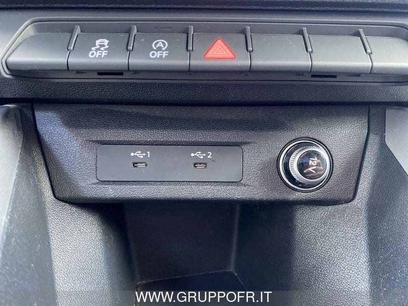 Audi A1 citycarver 30 TFSI Identity Contrast