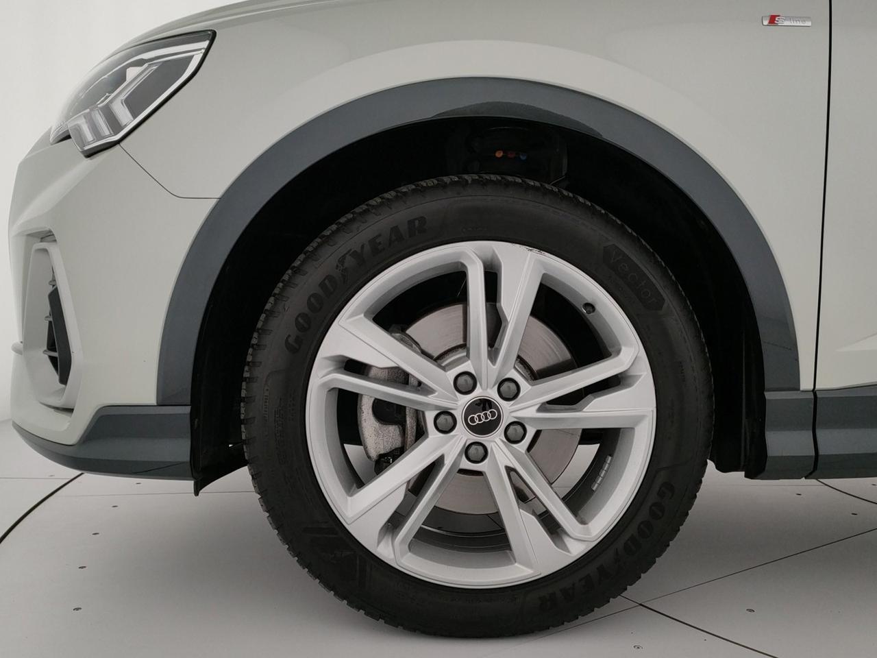 Audi Q3 sportback 40 2.0 tdi s line edition quattro 193cv s-tronic