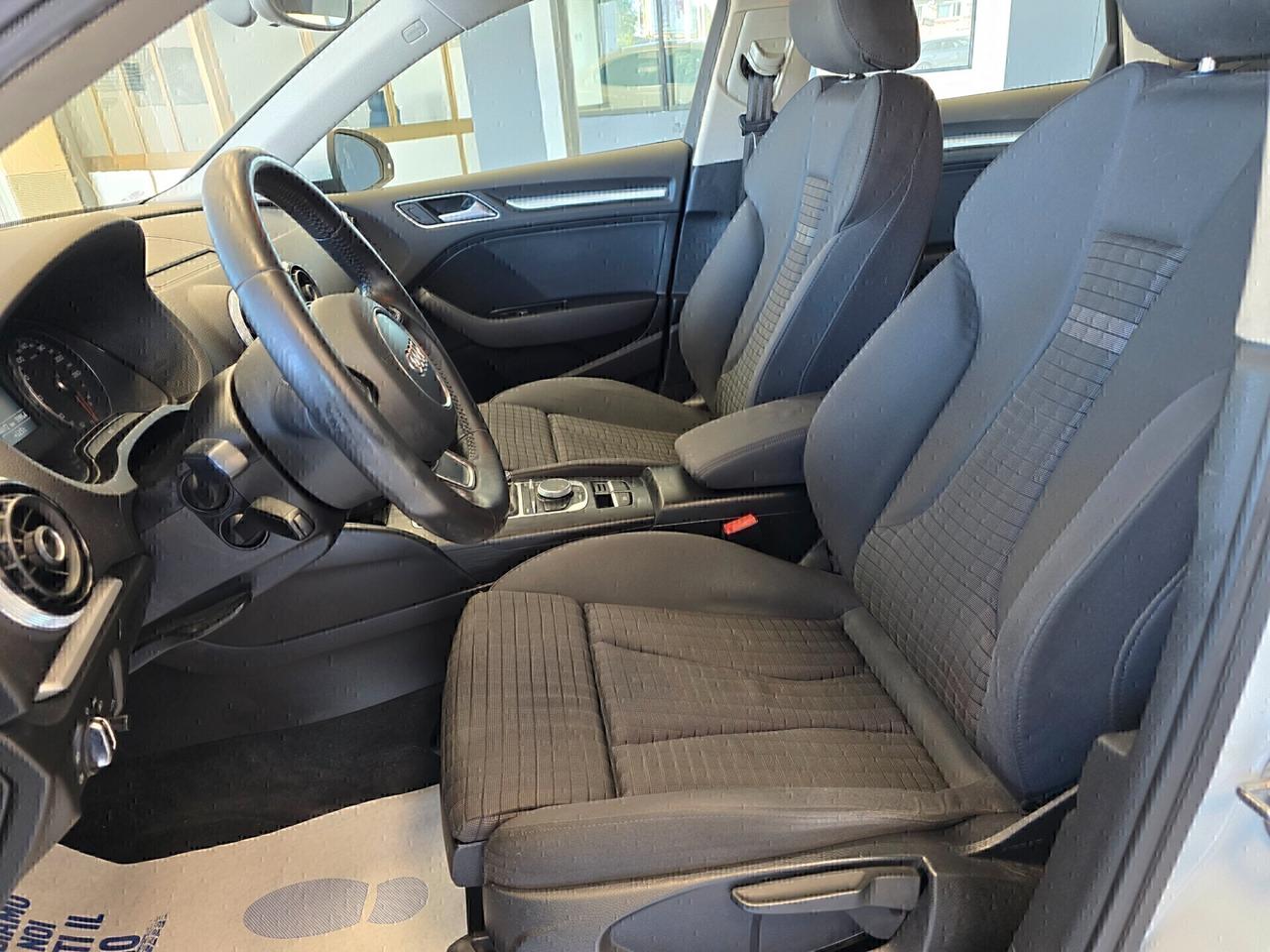 Audi A3 Sedan 1.6 TDI 110cv Ambition