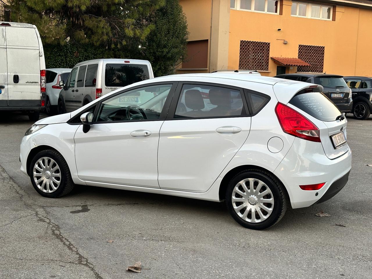 Ford Fiesta 1.4 5 porte Bz.- GPL Titanium