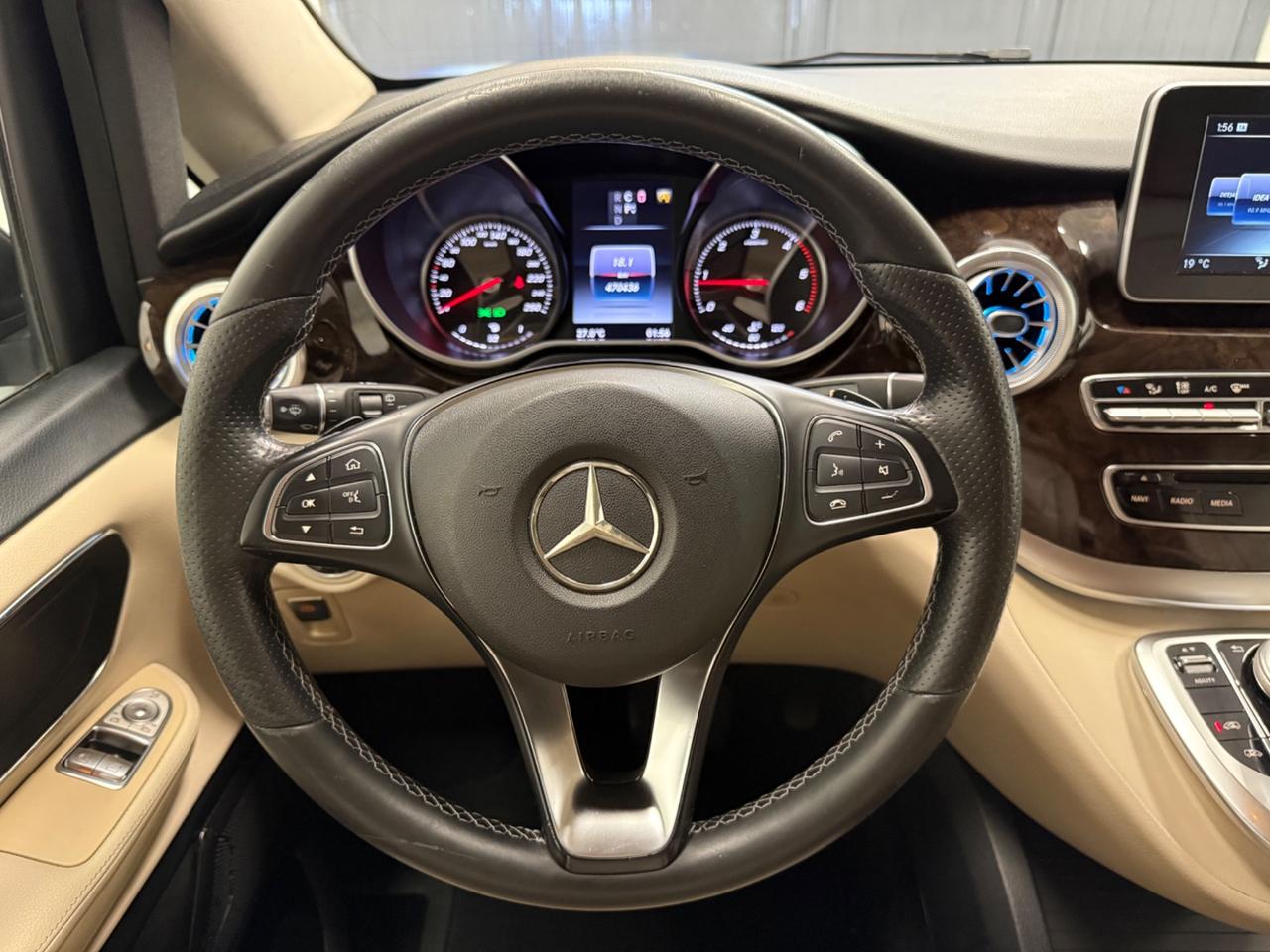 Mercedes-benz V 220 d Premium Extralong