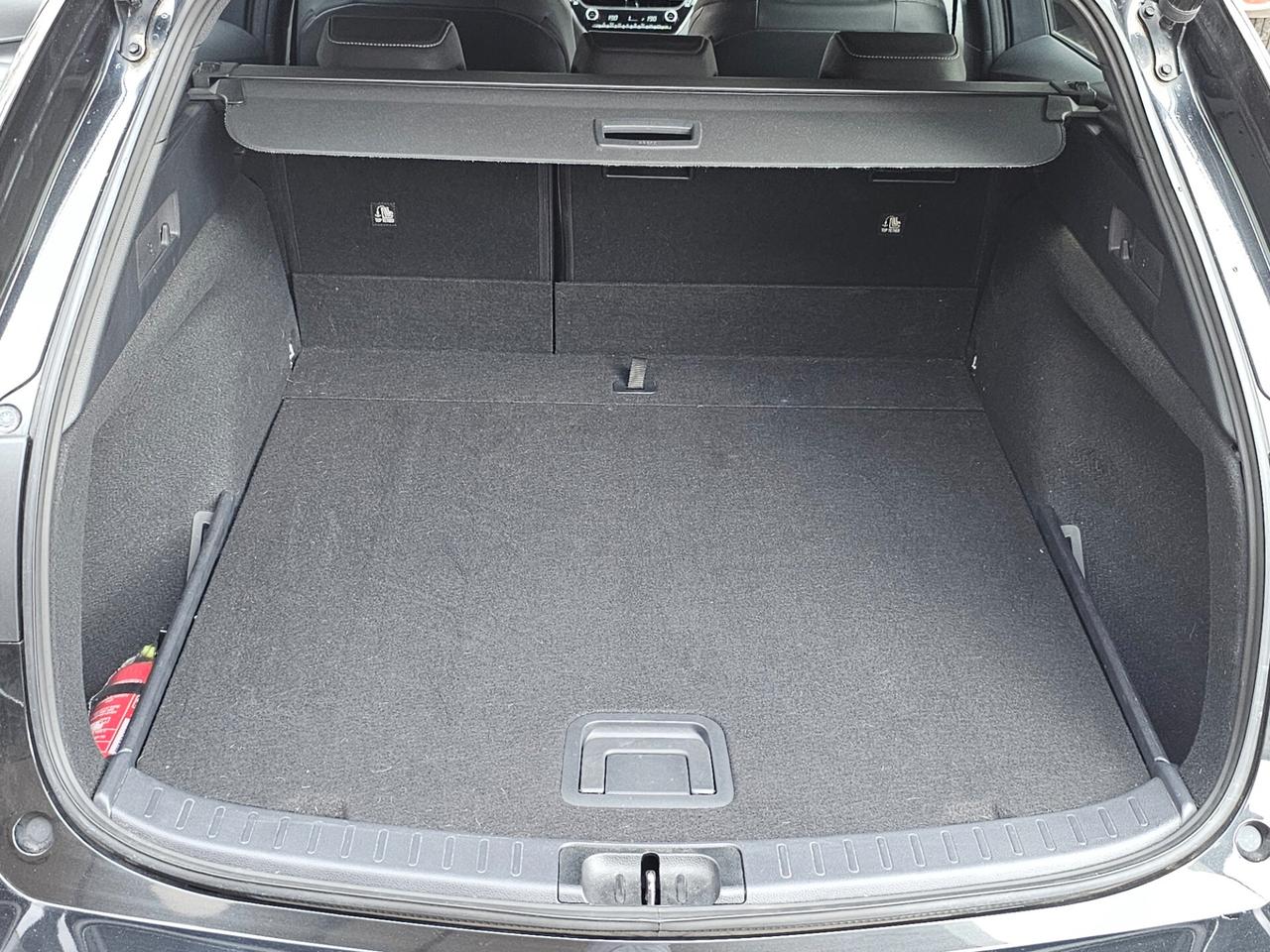 Toyota Corolla Touring Sports 1.8 Hybrid Style