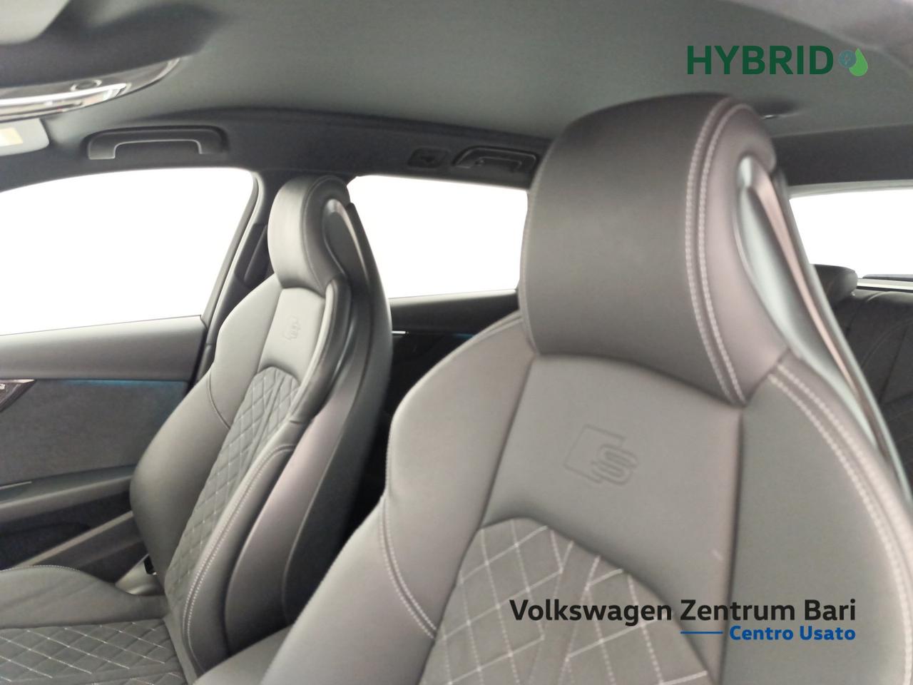 Audi A4 avant 40 2.0 tdi mhev s line edition 204cv s-tronic