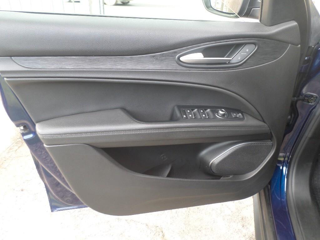 Alfa Romeo Stelvio 2.2 Turbodiesel 190 CV AT8 Q4 Business