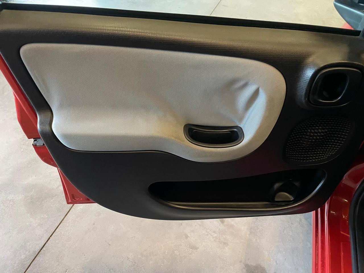 Fiat Panda 0.9 TwinAir Turbo Natural Power Lounge