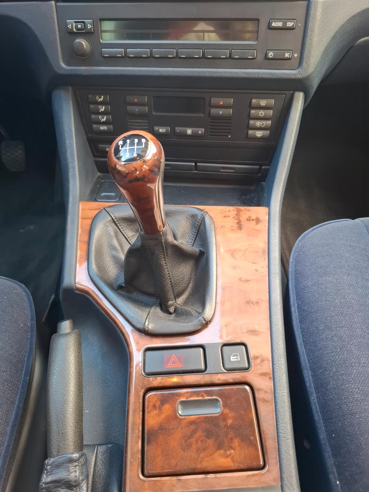 Bmw 520i 24V e39