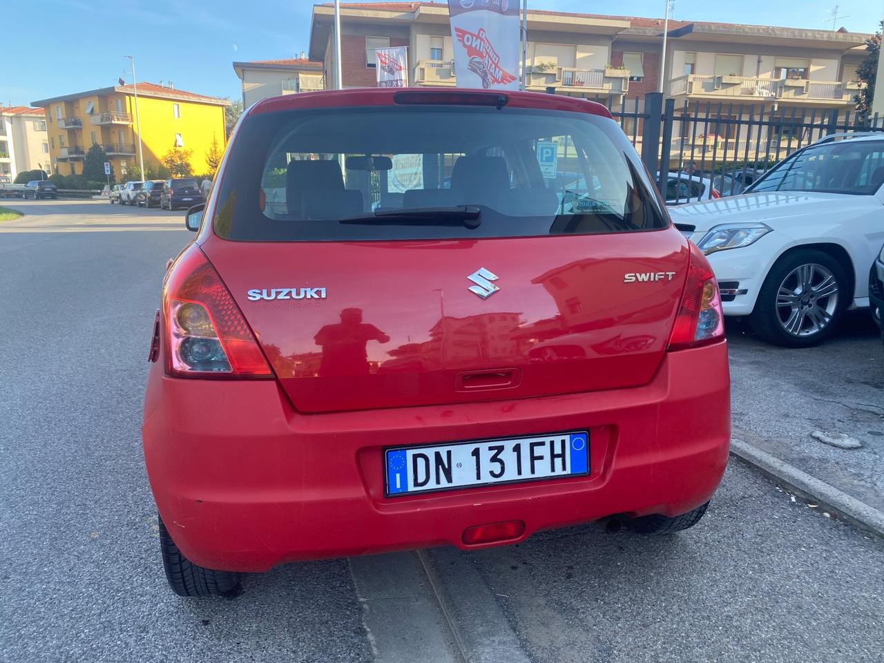 Suzuki Swift 1.3 5p. Automatica