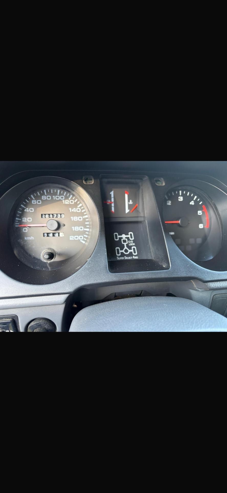 Mitsubishi Pajero 2.5 TDI Metal-top S.S. GLS Target