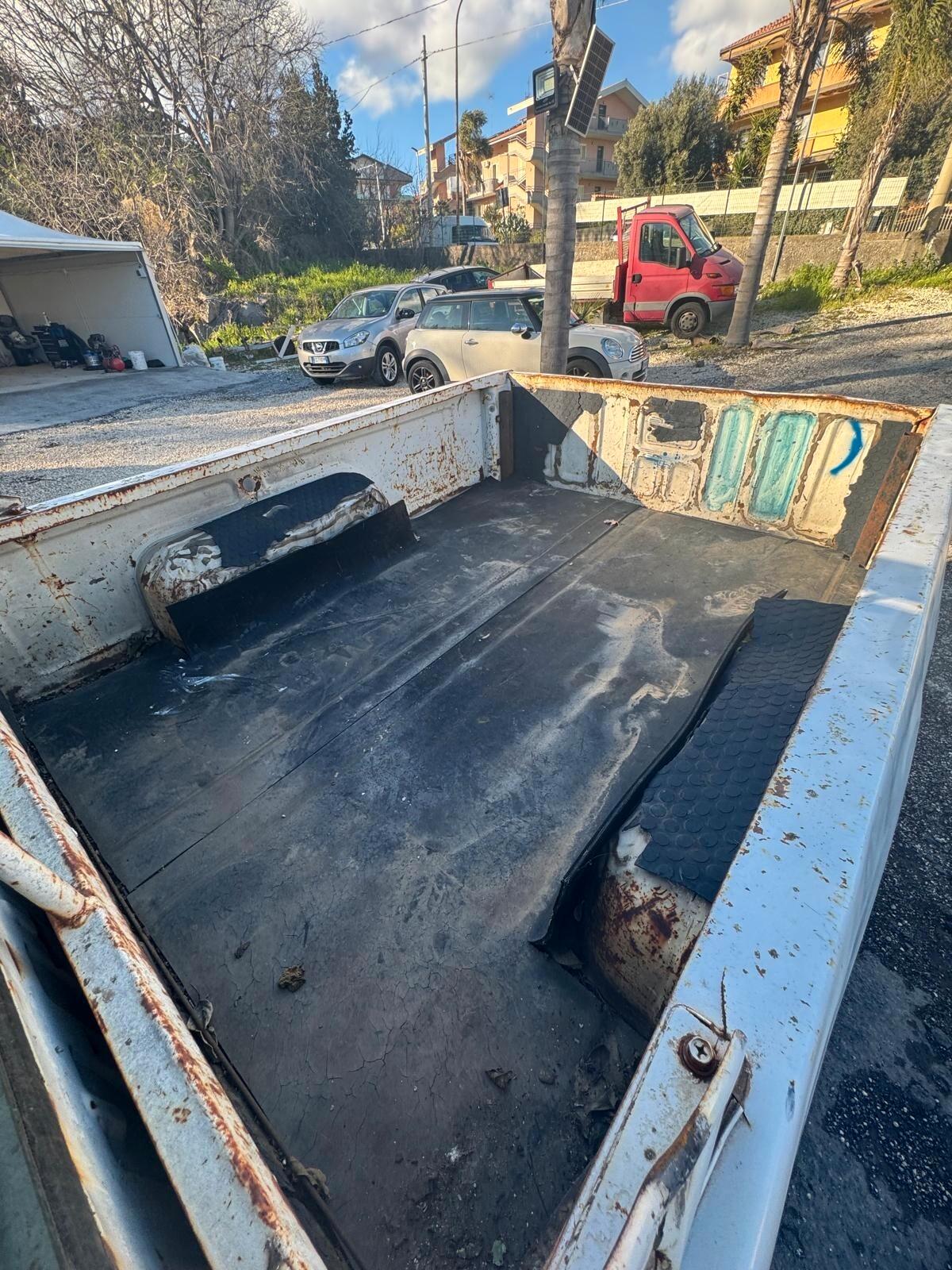 Nissan Pick Up 2.5 diesel 2 porte King Cab