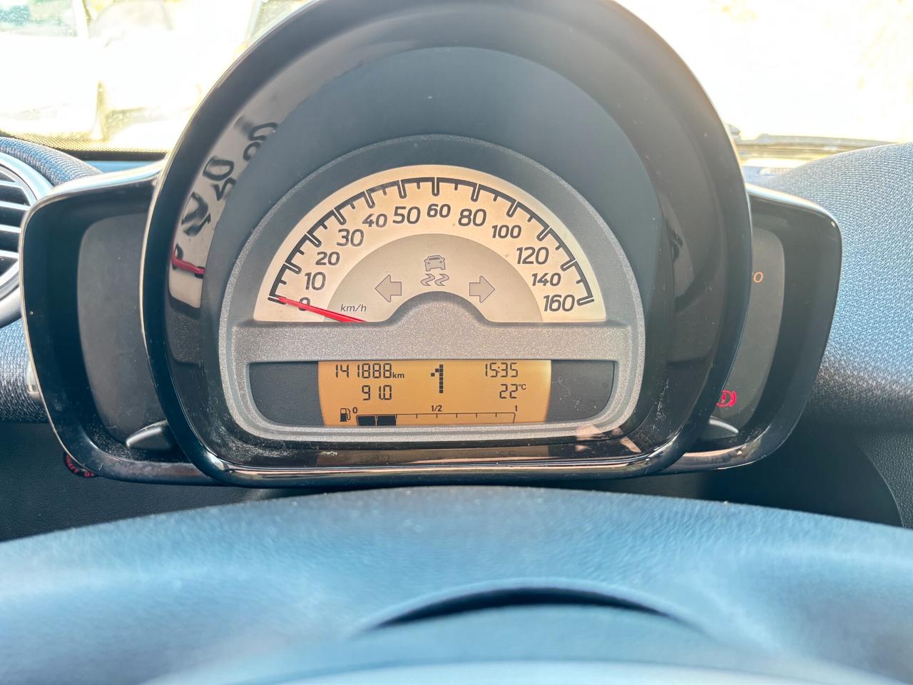 Smart ForTwo 52 kW MHD coupé White Tailor Made