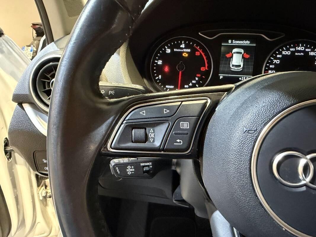 Audi Q2 30 TDI S tronic Business