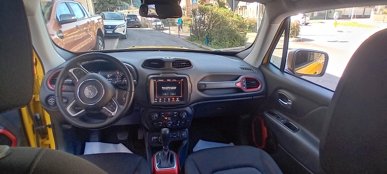 Jeep Renegade 2.0 Mjt 170CV 4WD Active Drive Low Trailhawk