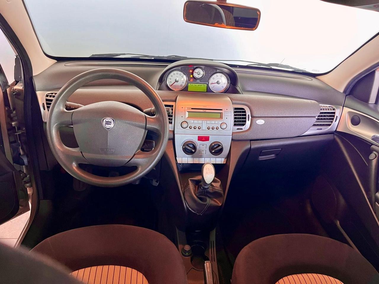 Lancia Ypsilon 1.2 Argento